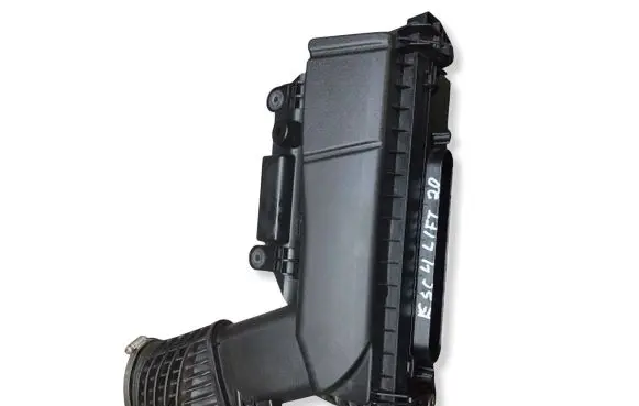Ford Escape IV Air filter box PZ139A612CA