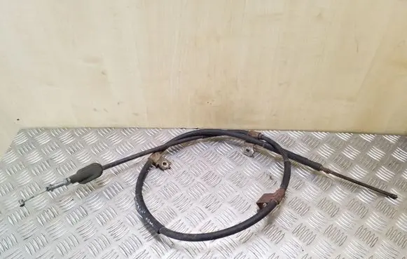 Handbrake/parking brake wiring cable