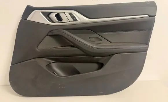 BMW 4 G22 G23 G24 G26 Front door card panel trim 5A476841 9471611 917948