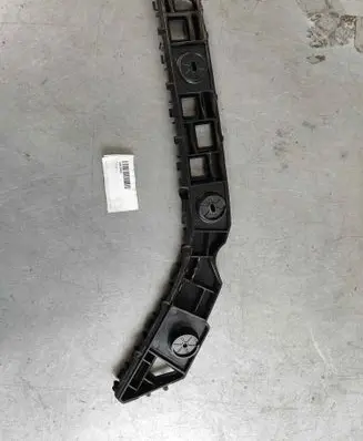 MG MG5 II Rear bumper mounting bracket 10819987