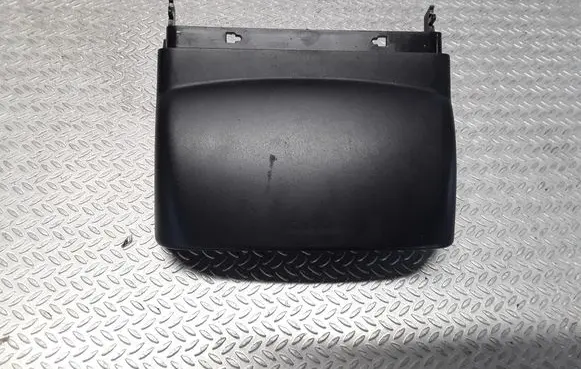 Steering wheel column trim