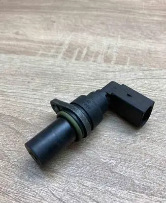 BMW 5 E39 Crankshaft position sensor 2247926 USED