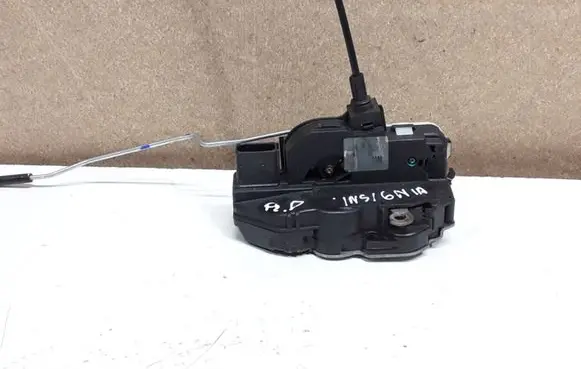 Opel Insignia A Front door lock 3023754 00215994