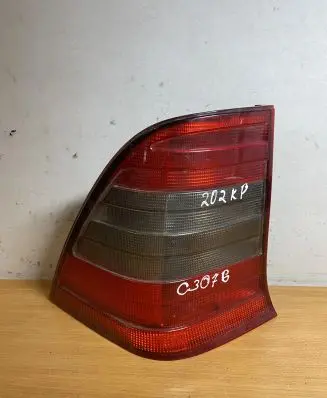 Mercedes-Benz C W202 Rear/tail lights 2028203964 C3076