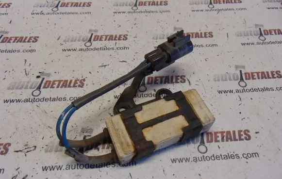 Toyota Avensis T250 Coolant fan relay 2468103560