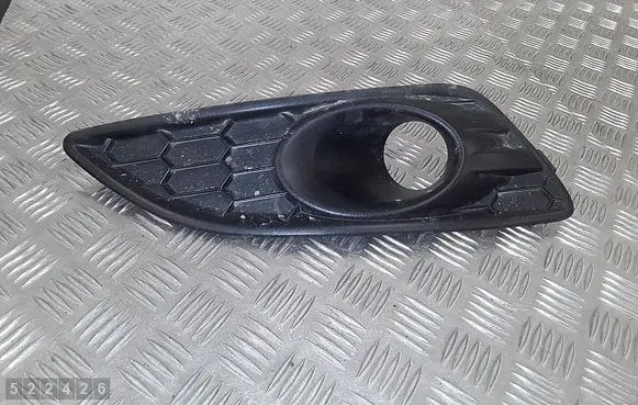 Ford Fiesta Front grill C1BJ15A222AA