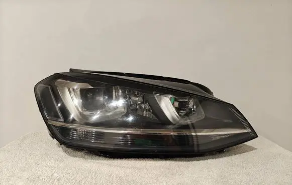 Volkswagen Golf VII Headlight/headlamp 5G2941754 90040755