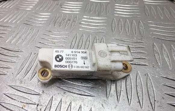 BMW 3 E46 Airbag deployment crash/impact sensor 6914304 65776914304