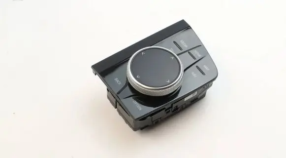 BMW M3 G80 Head unit multimedia control 5A371C5