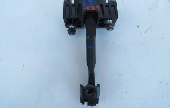 Volvo XC70 Rear door check strap stopper 30715021