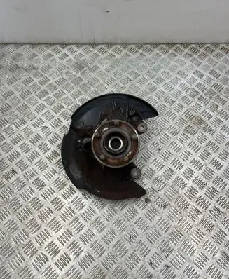 Ford Focus Front wheel hub JX6C3K170