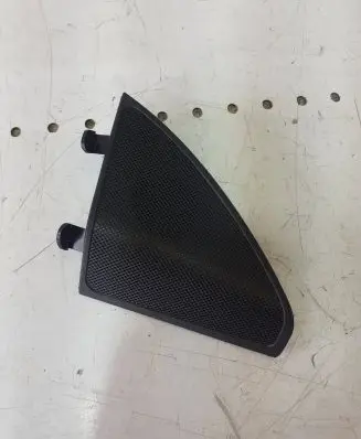 Mercedes-Benz C W205 Front door speaker cover trim A2057200248 18321224