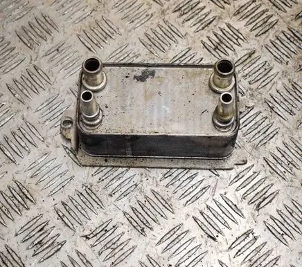 Engine oil radiator