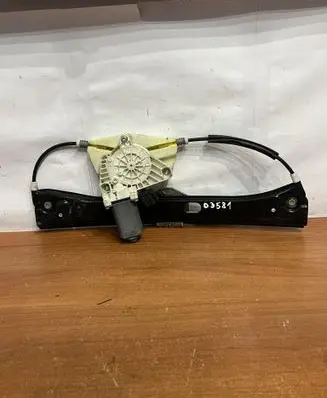 Mercedes-Benz E W211 Rear door window regulator with motor A2118203042 D3581