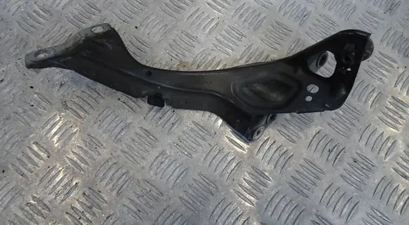 Audi A6 S6 C7 4G Fender mounting bracket 4G0821135A