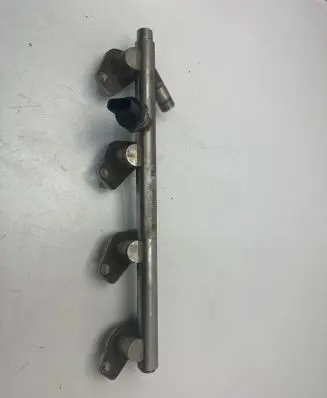 Mercedes-Benz C W205 Fuel main line pipe A2740700995 1511000357140