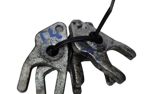 Fuel Injector clamp holder