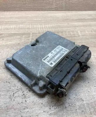 Opel Astra G Engine control unit/module ECU 24417167 0281010267