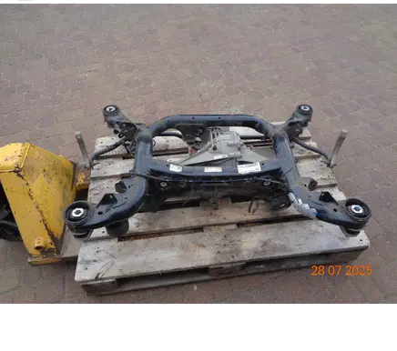 Audi Q7 4M Rear subframe 14462689 99740805 4M0500025
