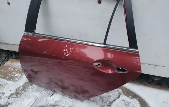 Mazda 6 Rear door