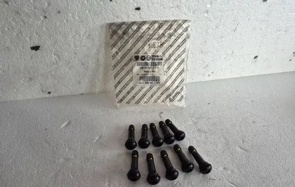 Alfa Romeo Mito Vacuum valve 7657711
