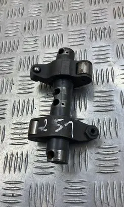 Volkswagen Golf V Camshaft 038443H