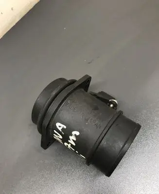 Renault Laguna II Mass air flow meter