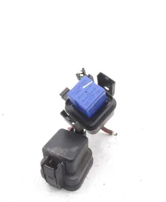 Renault Scenic III - Grand scenic III Other relay 8200351488