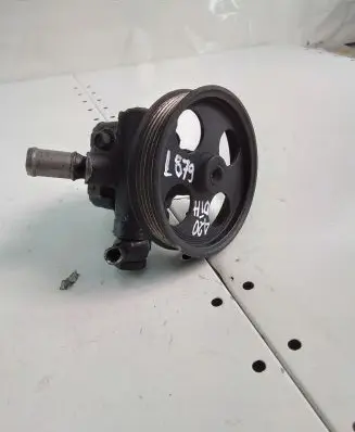 Opel Insignia A Power steering pump 55563329