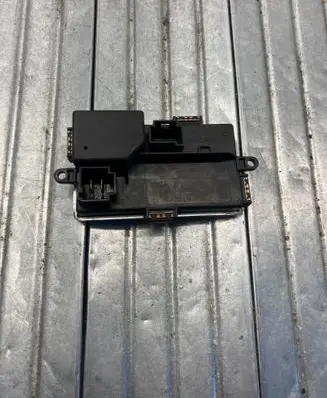BMW 5 F10 F11 Heater blower motor/fan resistor 9355981 5HL01079204 W8353005