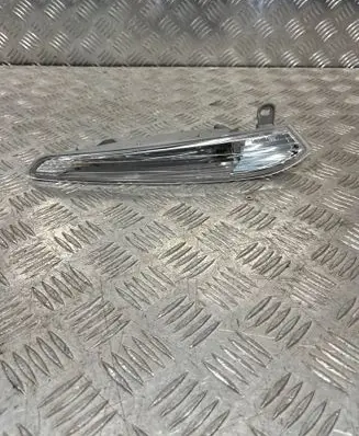 Citroen DS5 Front indicator light 9687188680