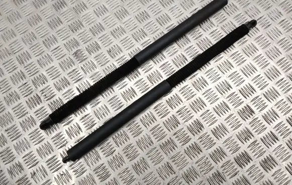 Audi A7 S7 4G Tailgate strut 4G8827665B