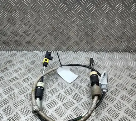 Volvo S90, V90 Gear shift cable linkage 31492422