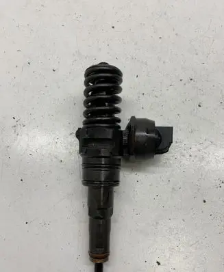 Audi A4 S4 B7 8E 8H Fuel injector 038130080X 0986441527
