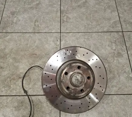 Mercedes-Benz E W212 Front wheel hub