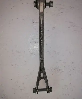 Dodge Challenger Rear control arm 68210633AA