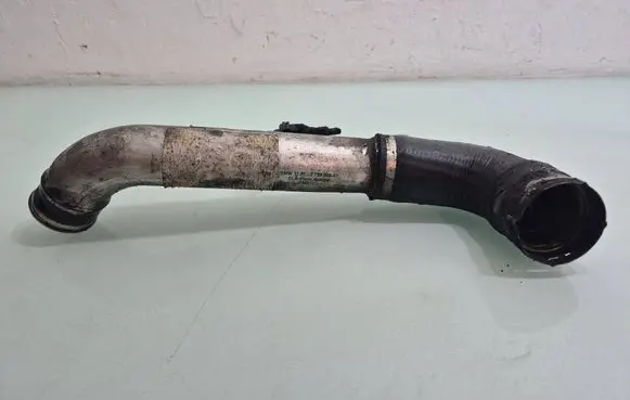 BMW 5 E60 E61 Intercooler hose/pipe 7793896