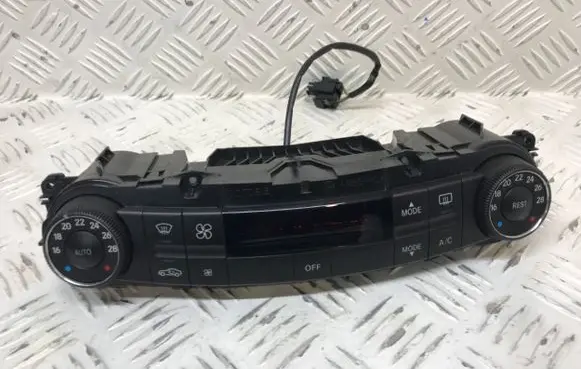 Mercedes-Benz CLS C219 Climate control unit 2198302985