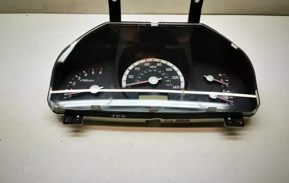 KIA Sportage Speedometer (instrument cluster) 940011F361