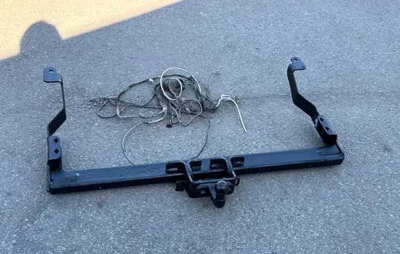 Opel Vivaro Tow bar set 8200714997 1954E0B 95859937