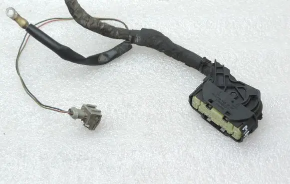 Mercedes-Benz E W212 ABS module connector plug A0009821509 A2124314812
