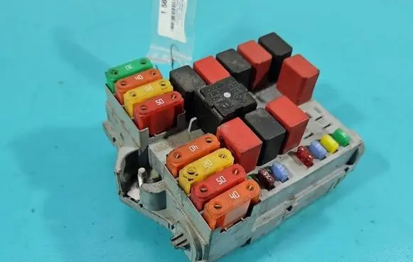 Peugeot Boxer Fuse box set 1349948080 IMPRK1567522
