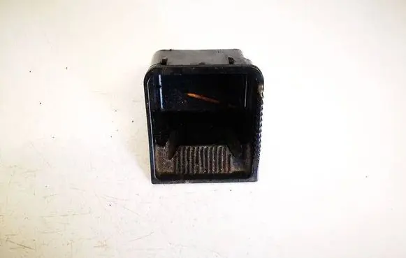 Car ashtray
