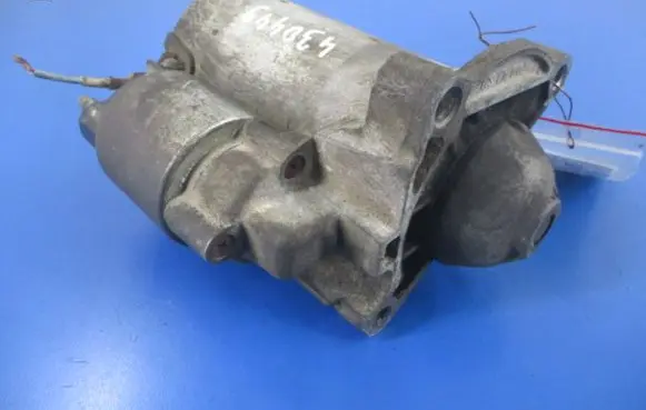 Citroen Xsara Picasso Starter motor 9647982880