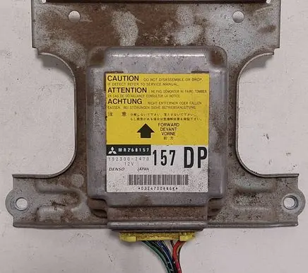 Mitsubishi Pajero Airbag control unit/module MR268157 1523002470 02247006QGK