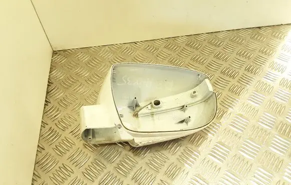 Hyundai ix35 Plastic wing mirror trim cover 630600102