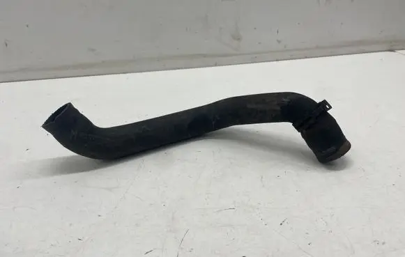 Mercedes-Benz CLA C117 X117 W117 Engine coolant pipe/hose A2465010182