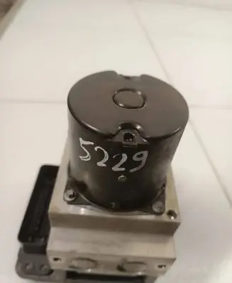 BMW X6 E71 ABS Pump 0265960319 79127P0211