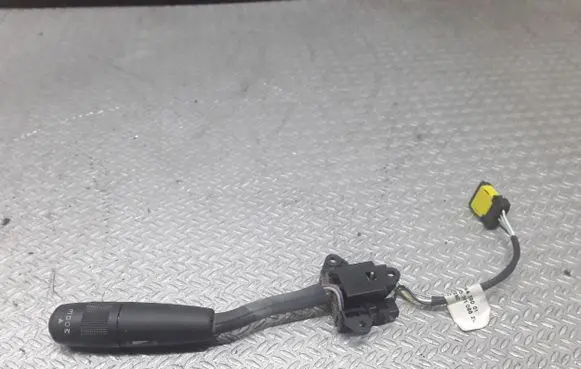 Multifunctional control switch/knob