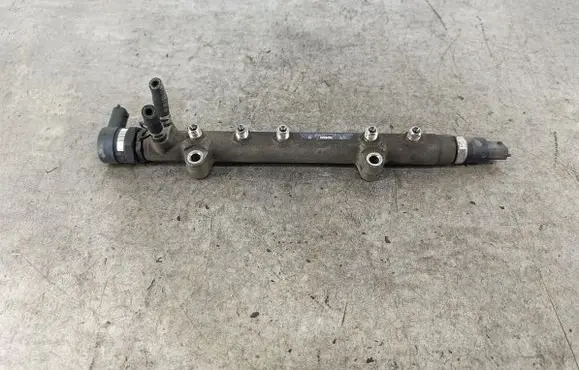 Toyota Yaris Fuel main line pipe 238100N010
